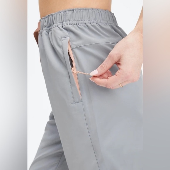 FABLETICS Wander Hike Pant - Picture 2 of 7